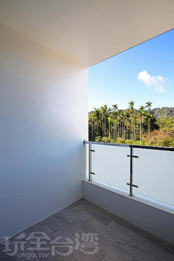 Riyuewan Homestay Yuchi Bagian luar foto